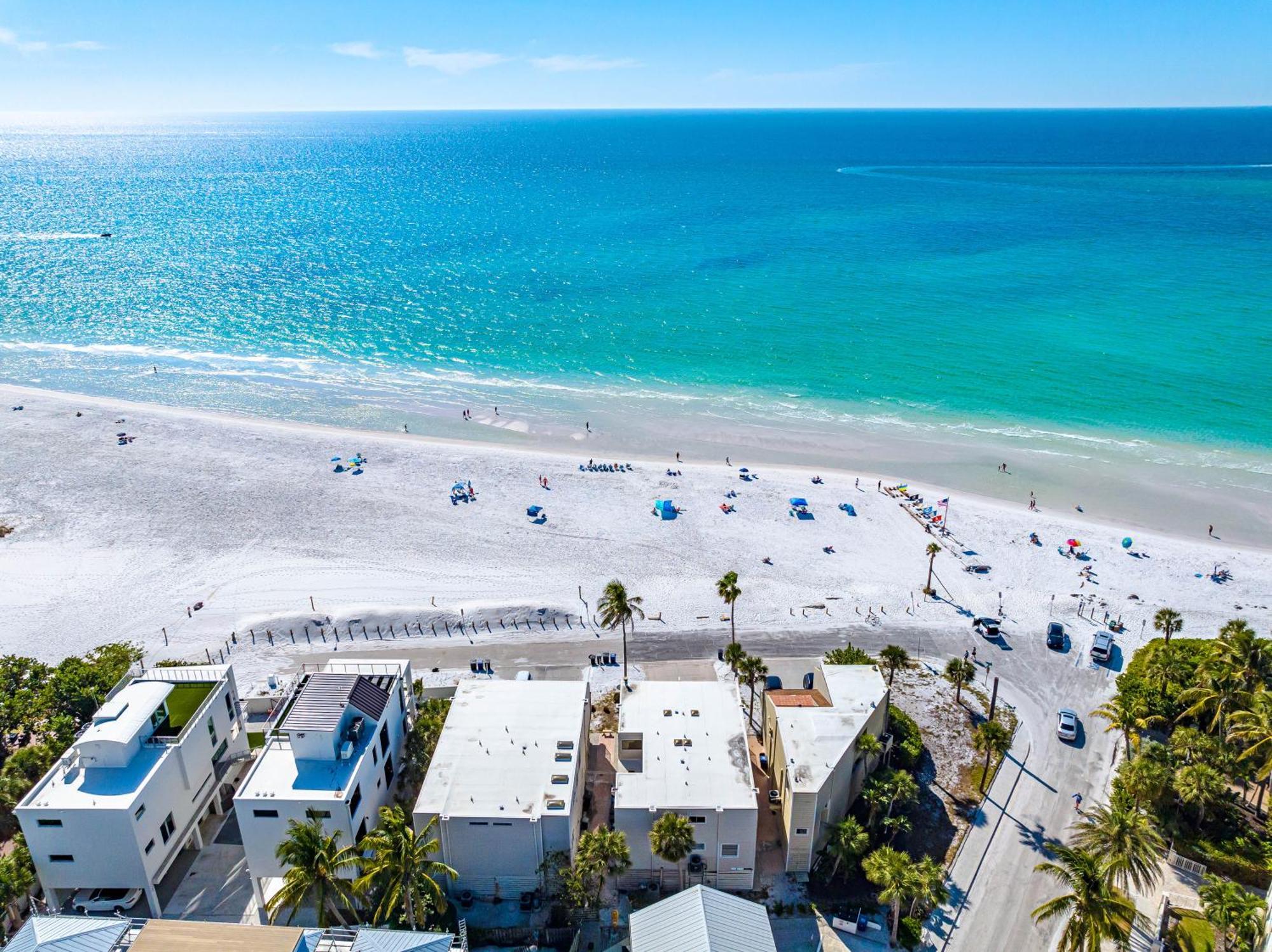 Fanta-Sea | 53 Beach Road Siesta Key Exterior photo