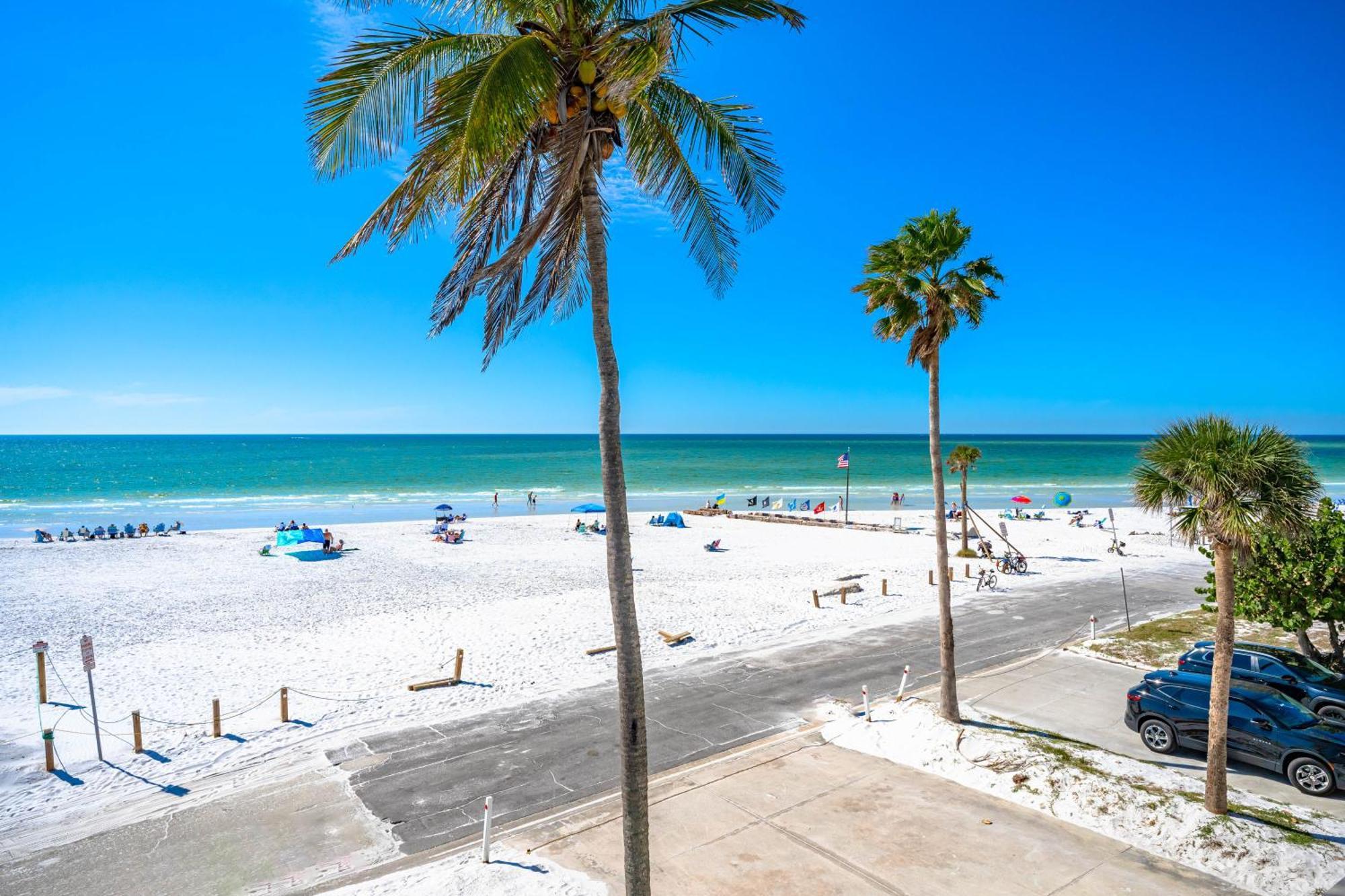 Fanta-Sea | 53 Beach Road Siesta Key Exterior photo